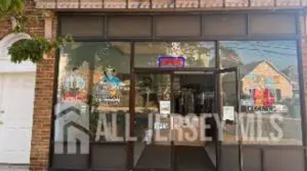 69-69 Main St. 2, Sayreville