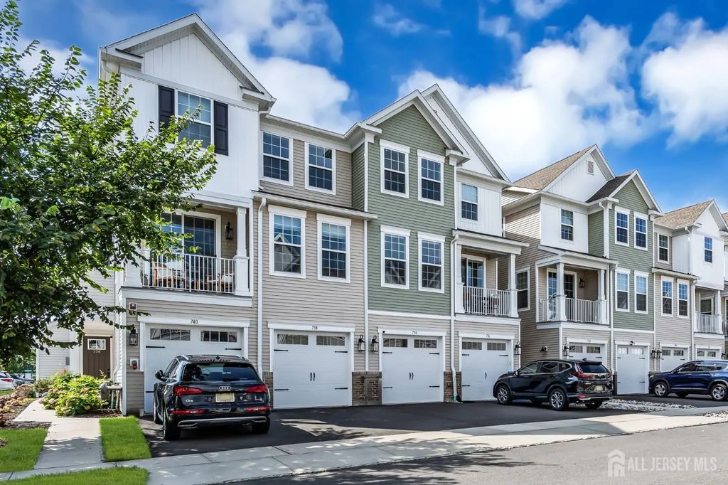 734 Station Road, Dunellen