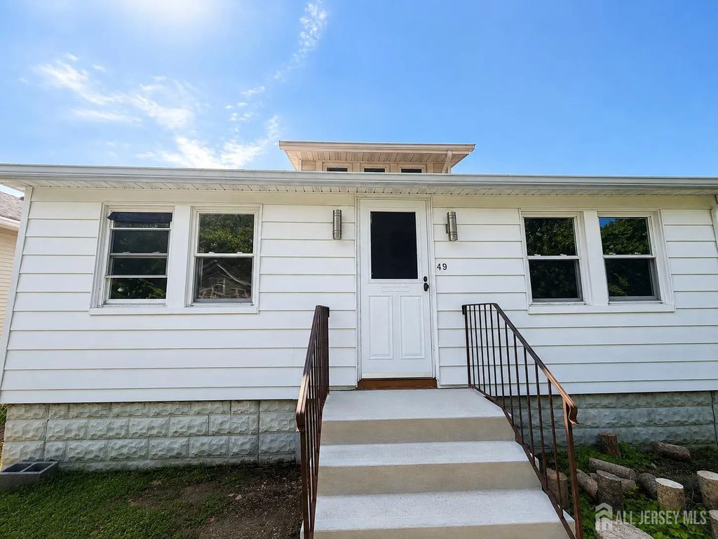 49 Lincoln Court, Keansburg