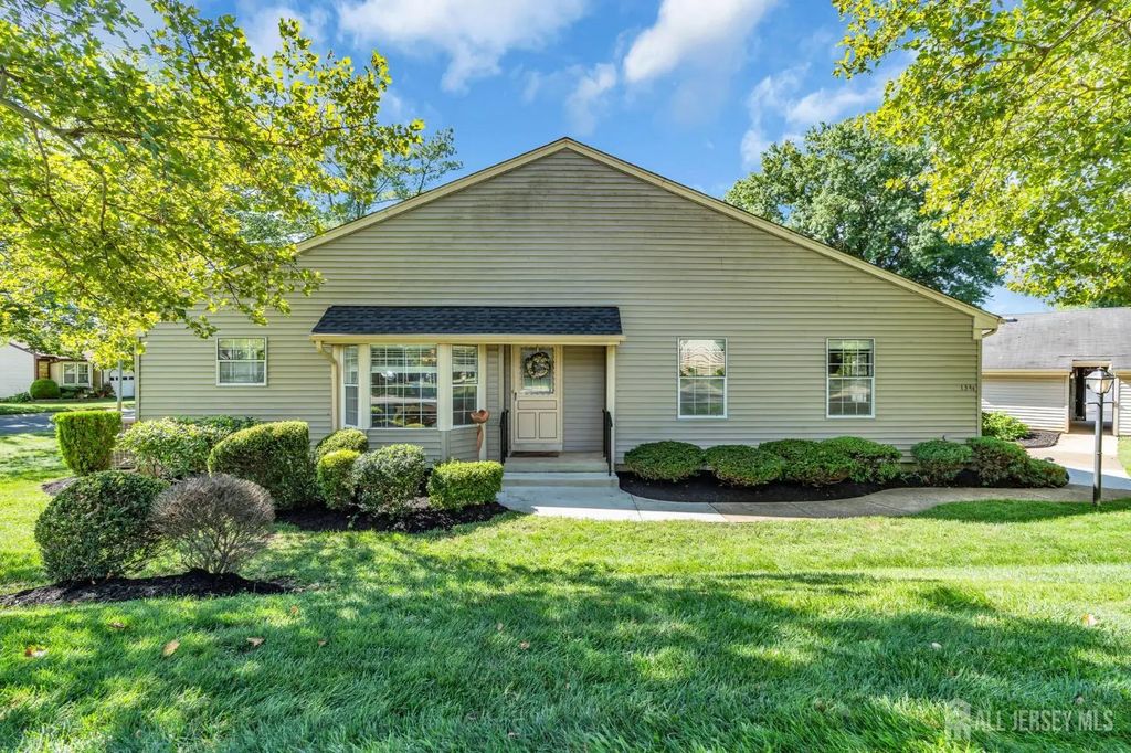 134-b Concordia Circle, Monroe