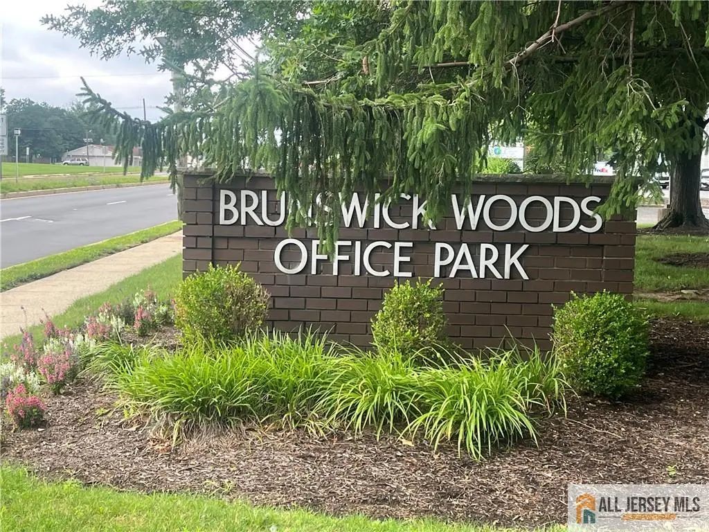 7 Brunswick Woods Drive 1, East Brunswick