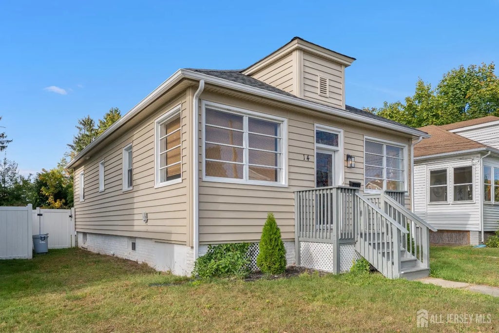 14 South Street, Milltown