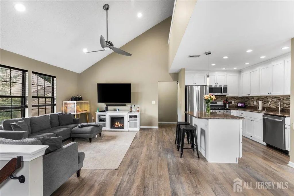 504 Geranium Court, Jackson