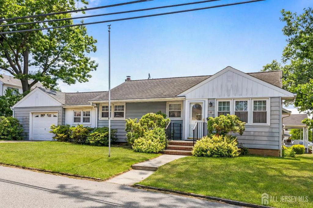 44 Garfield Place, Sayreville