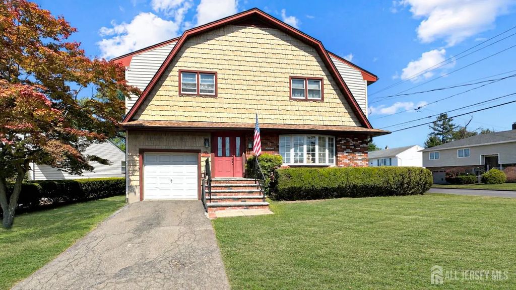 100 Westminster Place, Saddle Brook