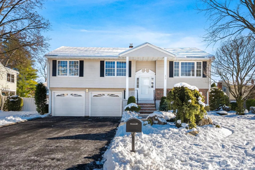 179 Fleet Avenue, Edison