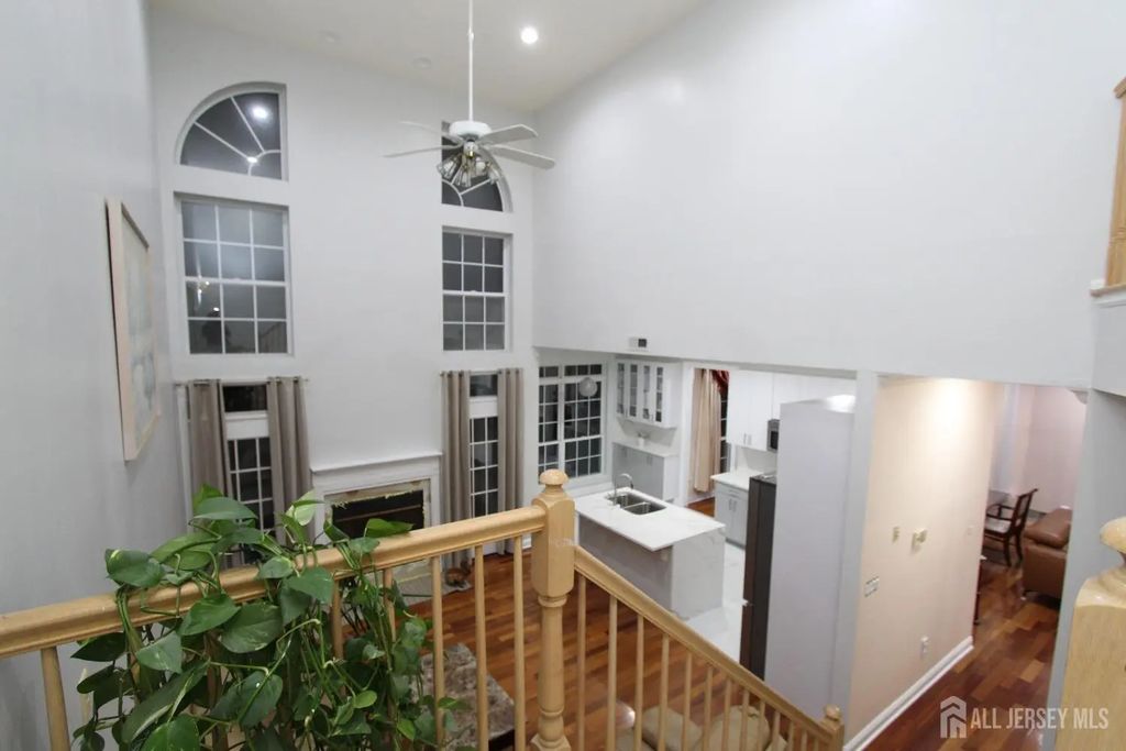 90 Marion Drive, Plainsboro