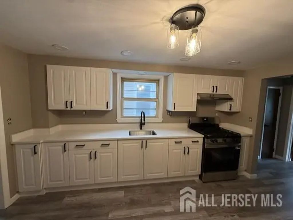 224 Madison Avenue, Perth Amboy