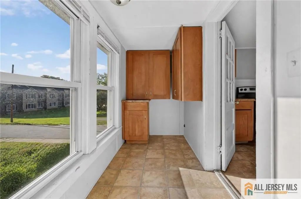 9 Hahn Street, Washington Twp