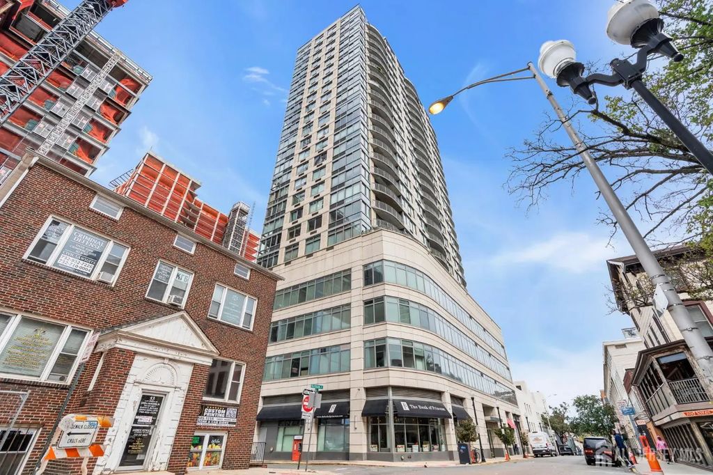 1 Spring Street, New Brunswick