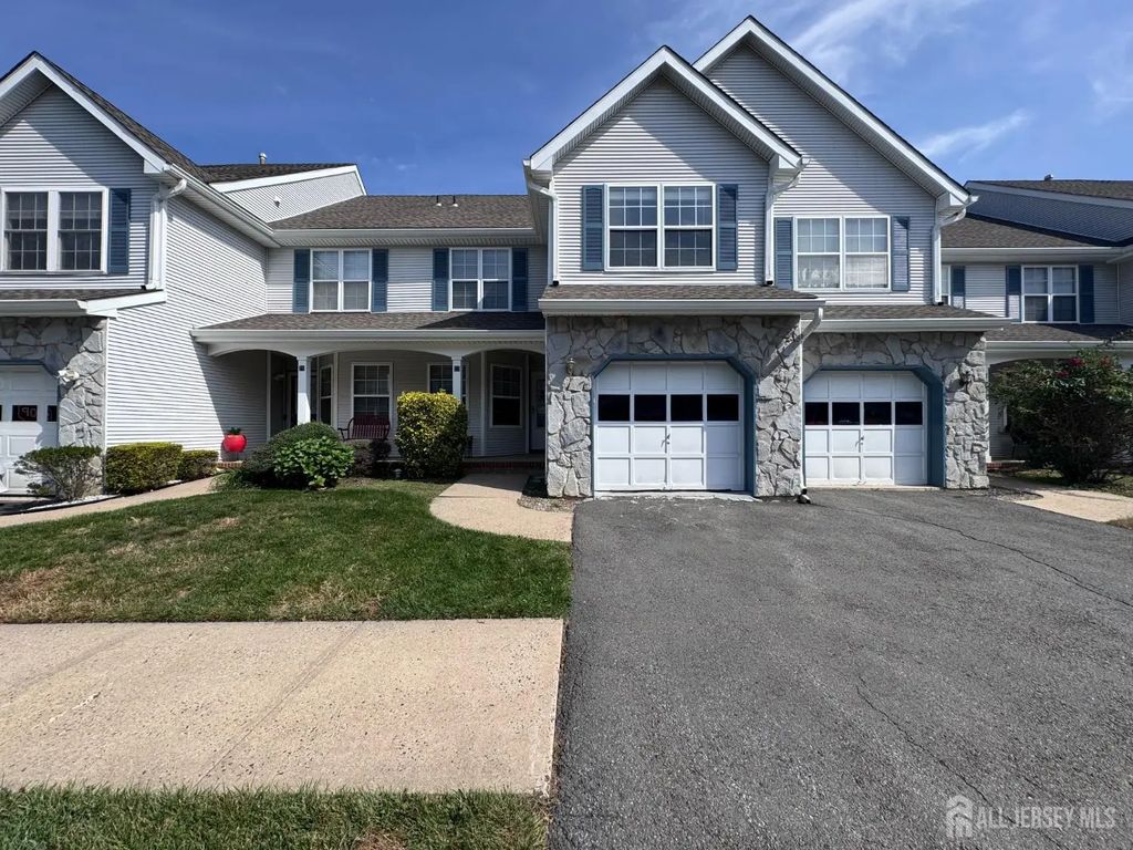 22 Jill Court, South Brunswick