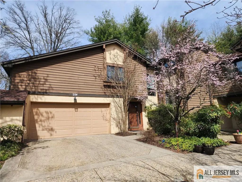 254 Sayre Drive, Plainsboro