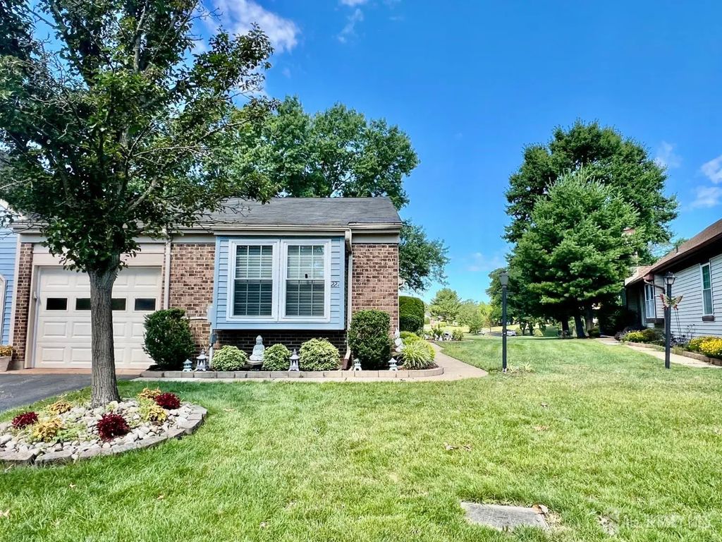 22-a James Monroe Drive, Monroe