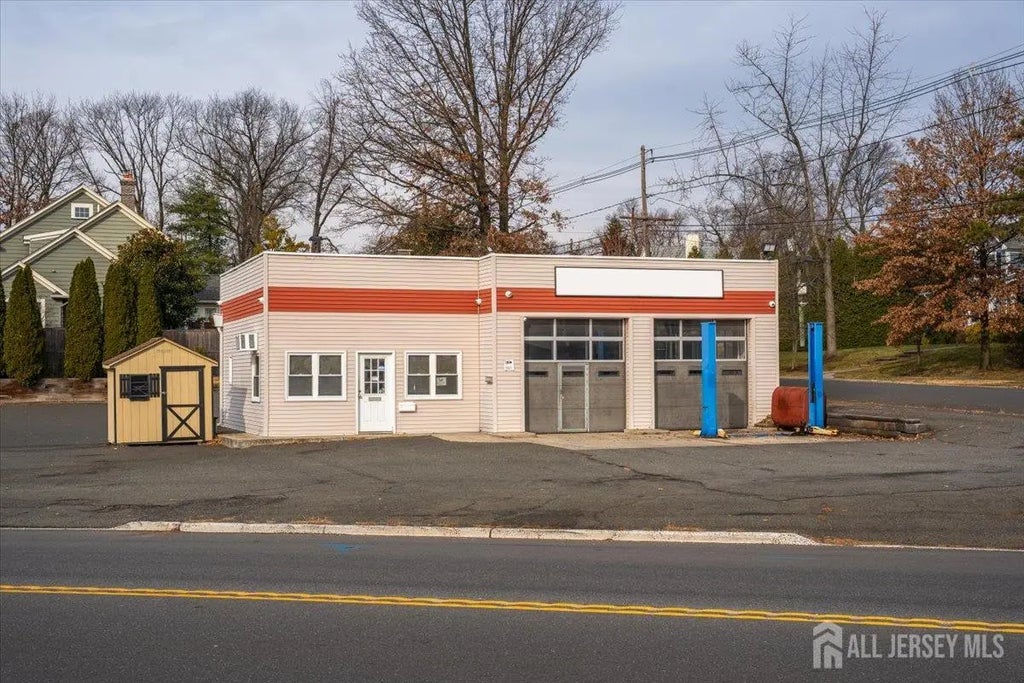 459 North Avenue E 1, Westfield