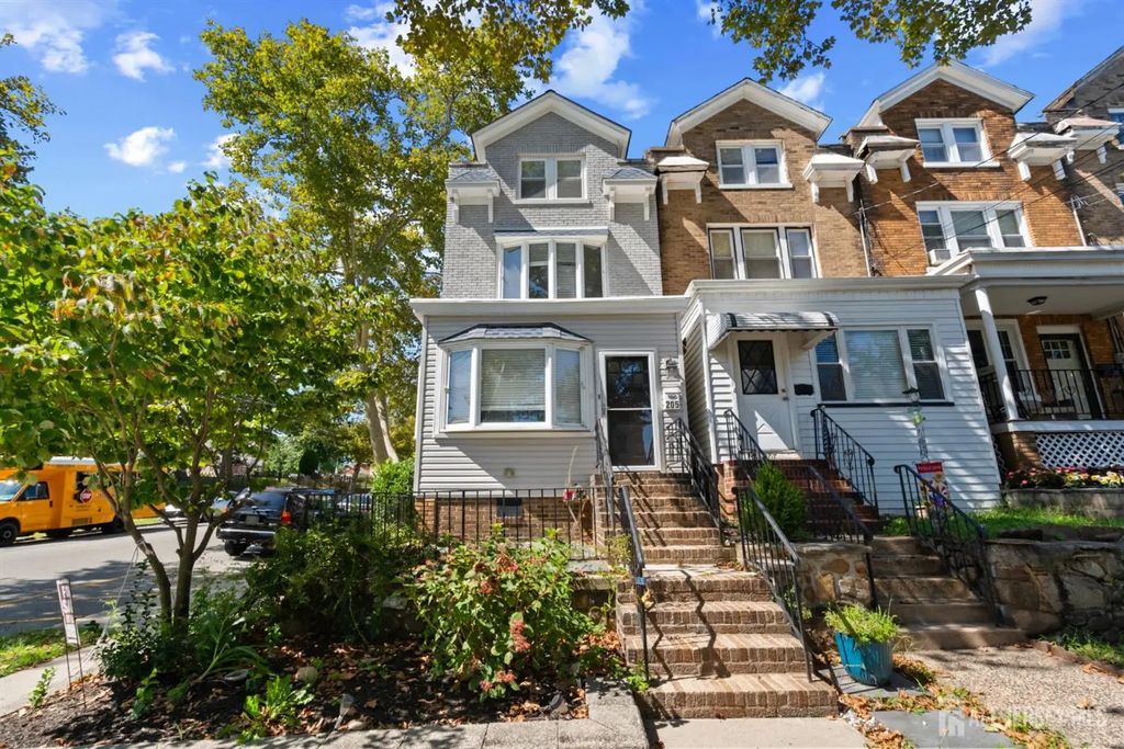205 Water Street, Perth Amboy