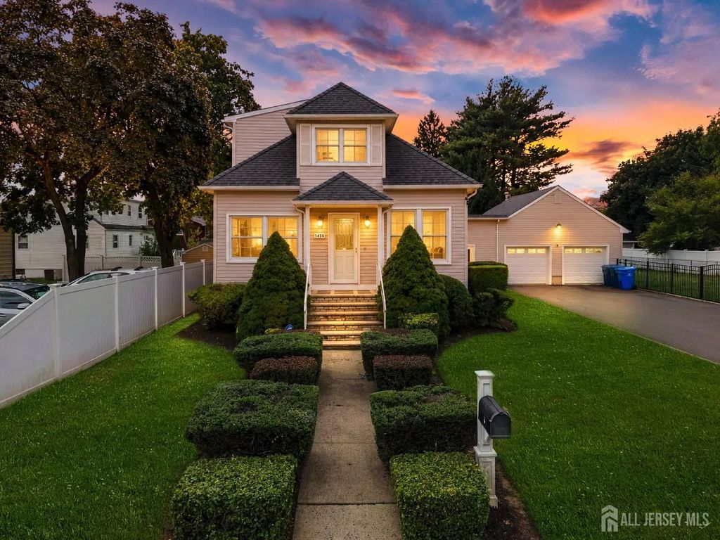 1430 Osage Road, North Brunswick