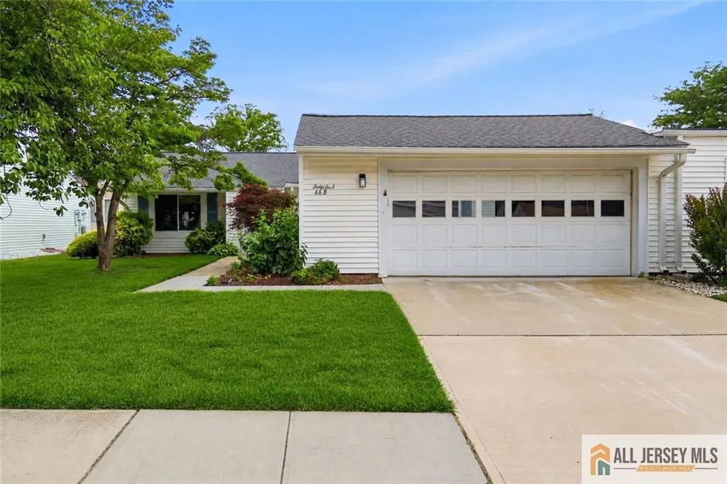 66 Essex Road, Monroe