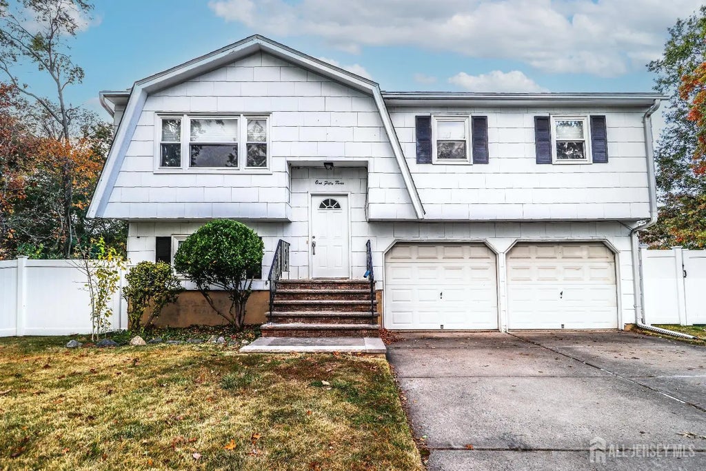 153 Howard Avenue, Edison