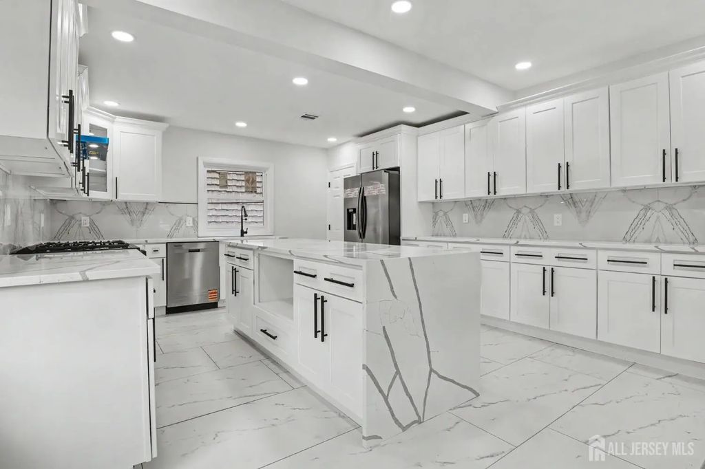 1433 Dogwood Drive, Piscataway