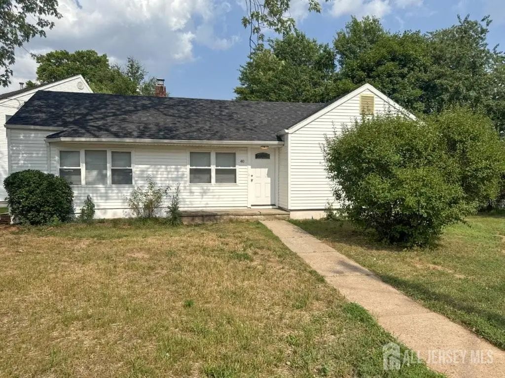 40 Runyon Avenue, Edison