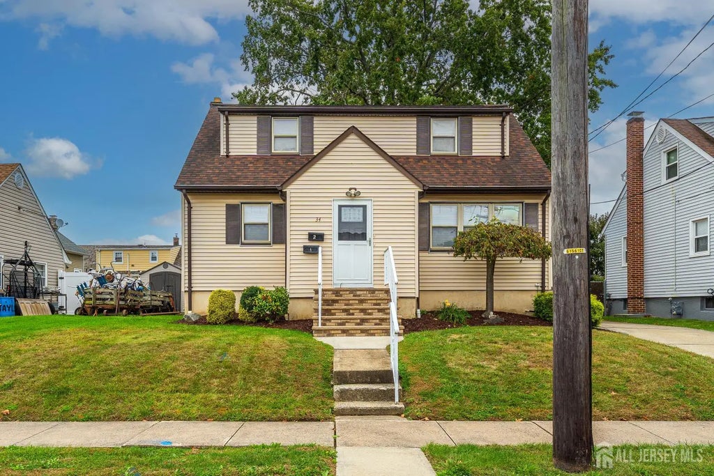 34 Taylor Avenue, Carteret