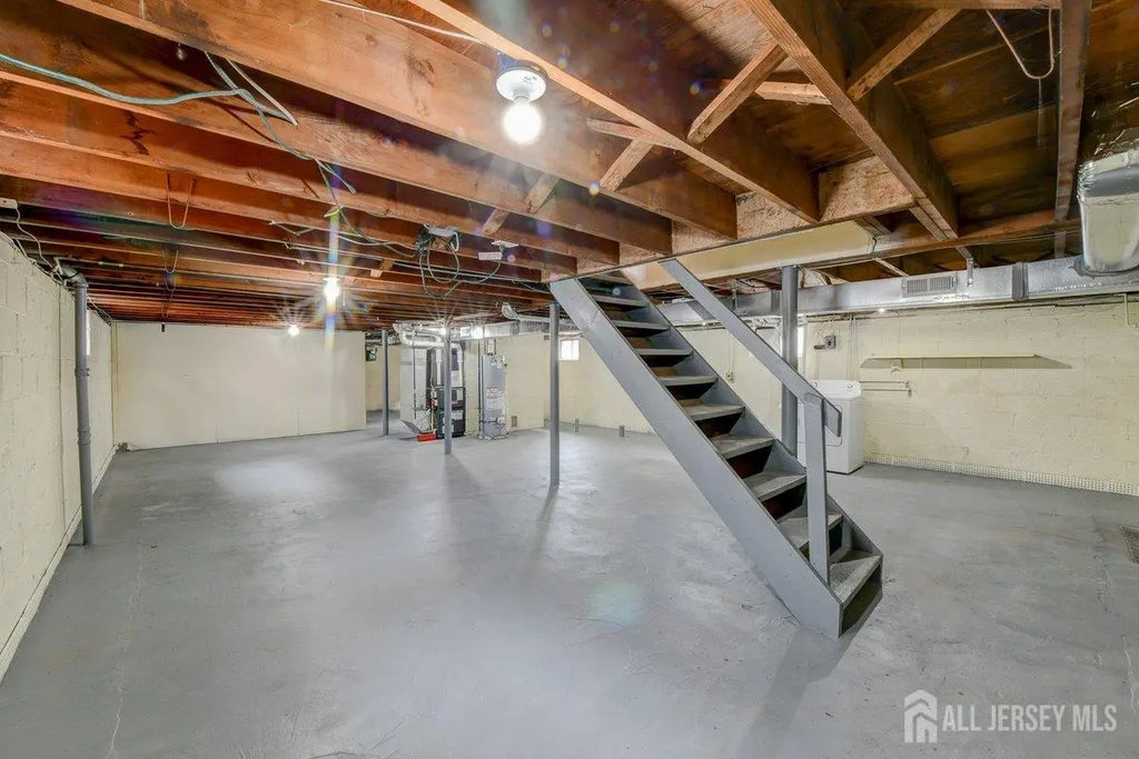 157 Cooper Avenue, Iselin