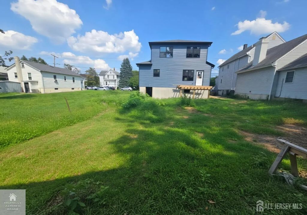 47 Boehmhurst Avenue, Sayreville