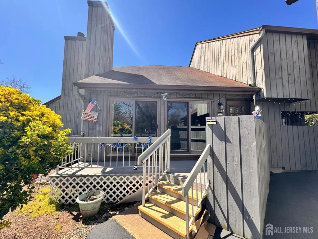 251 Gemini Drive, Hillsborough
