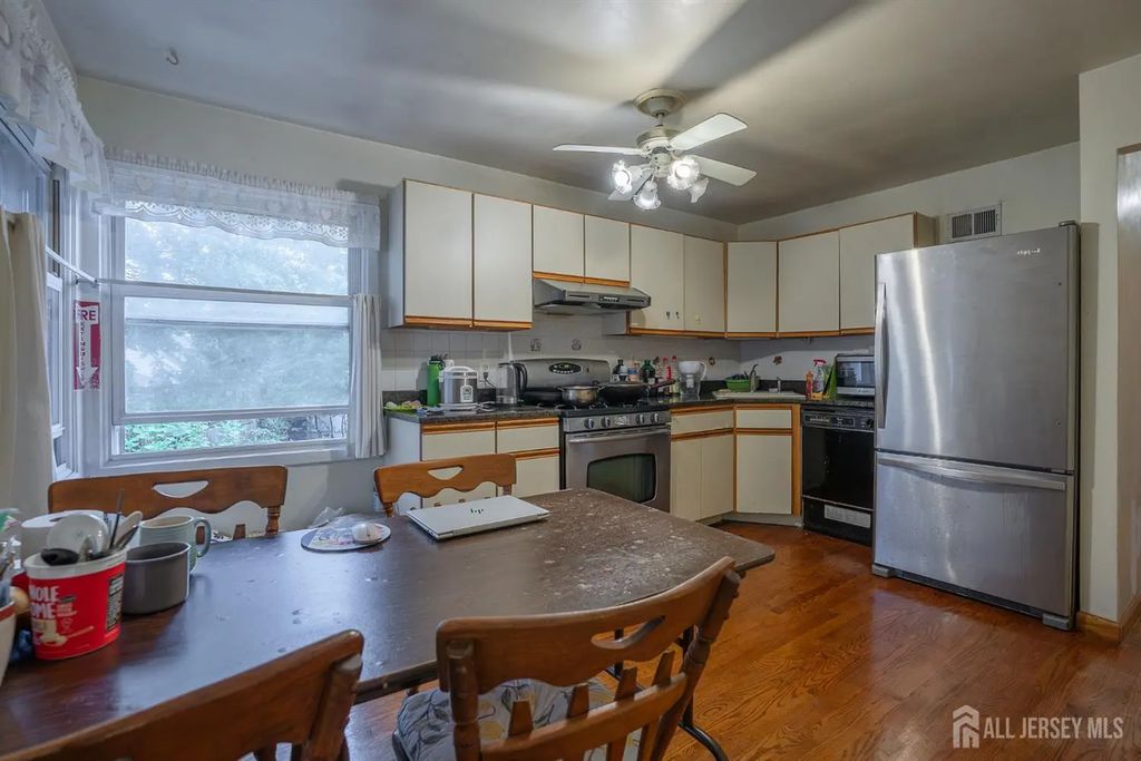 160 Dartmouth Street, Highland Park