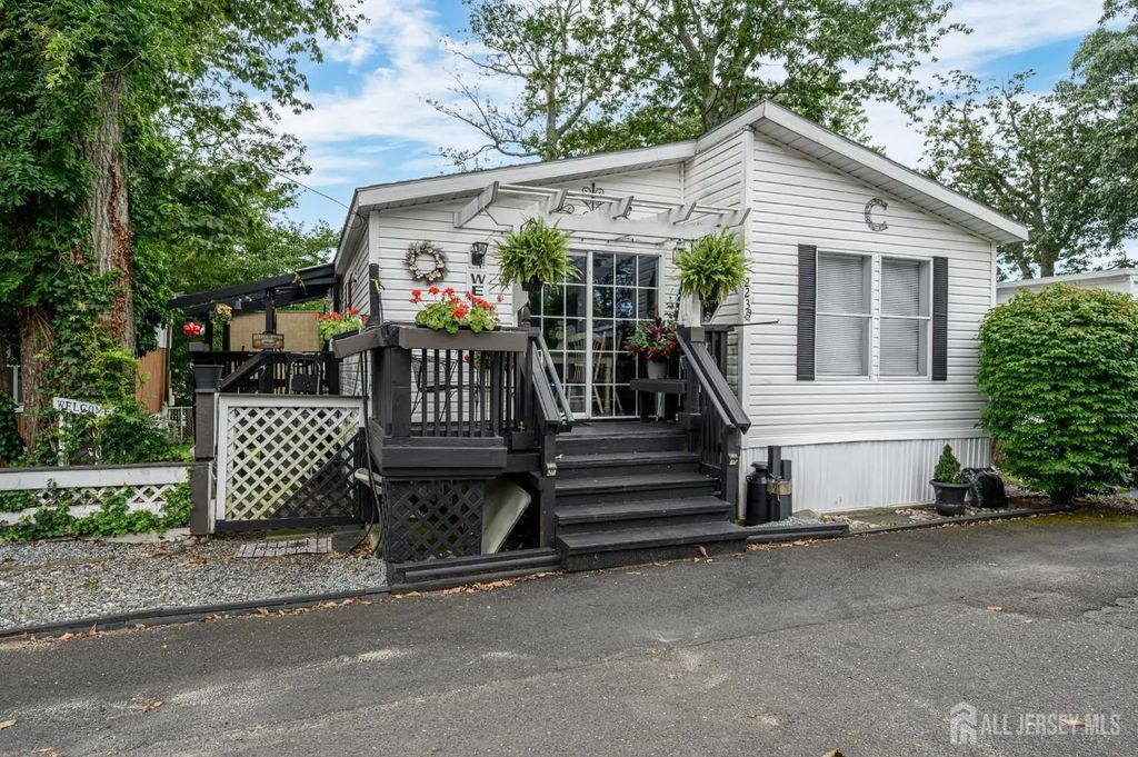 223 Madison Street, Eatontown