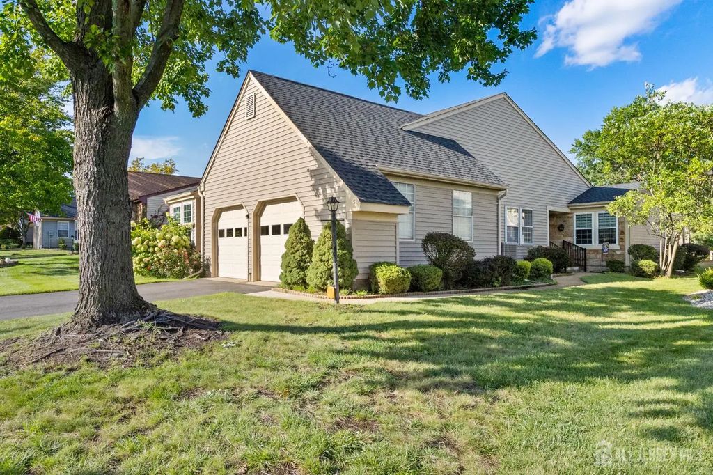 5 Thomas Paine Drive, Monroe
