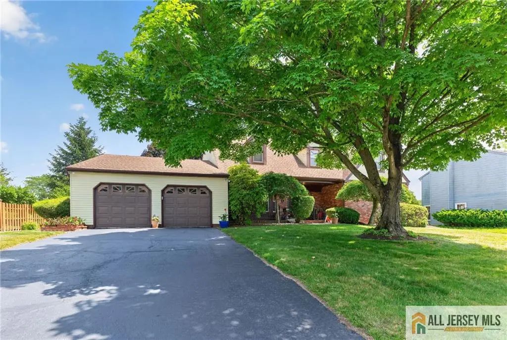 10 Krebs Road, Plainsboro