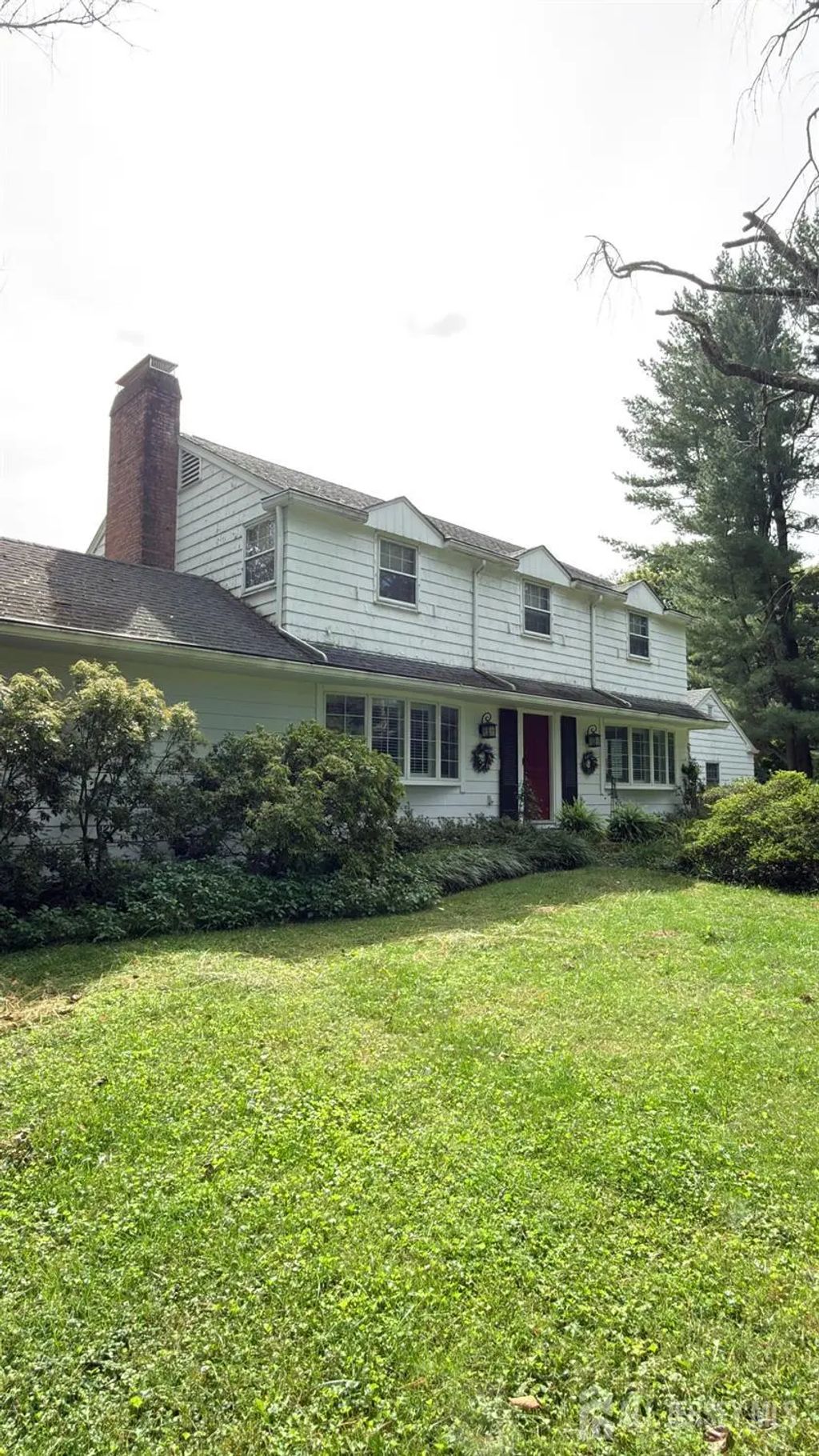339 Raymond Road, South Brunswick