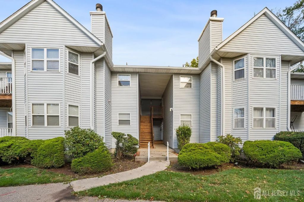 400 Keswick Drive, Piscataway