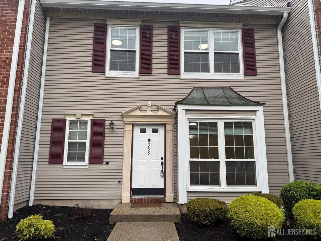 358 Hadleigh Lane, North Brunswick
