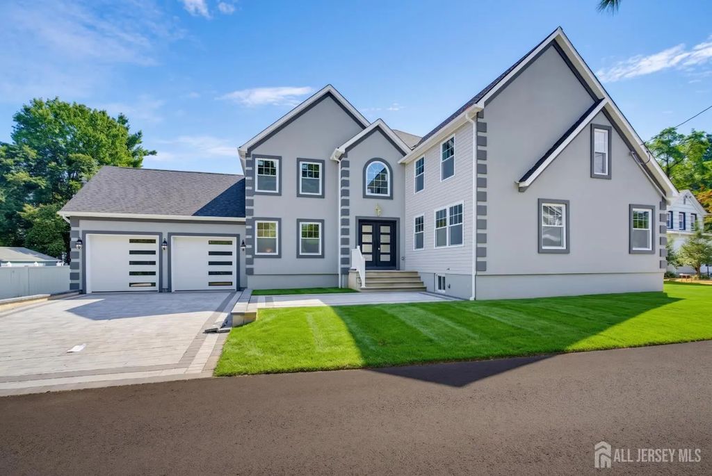 10 Snyder Avenue, Sayreville