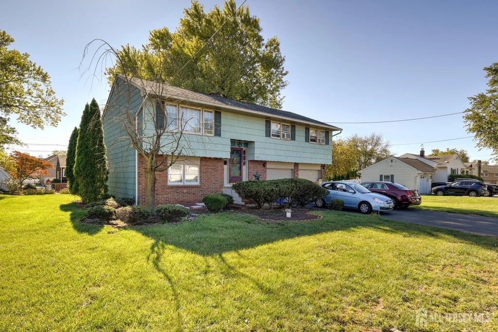 308 Bound Brook Avenue, Piscataway