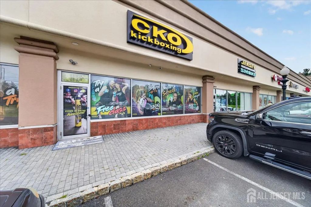 2182 Us - 130 Highway, North Brunswick