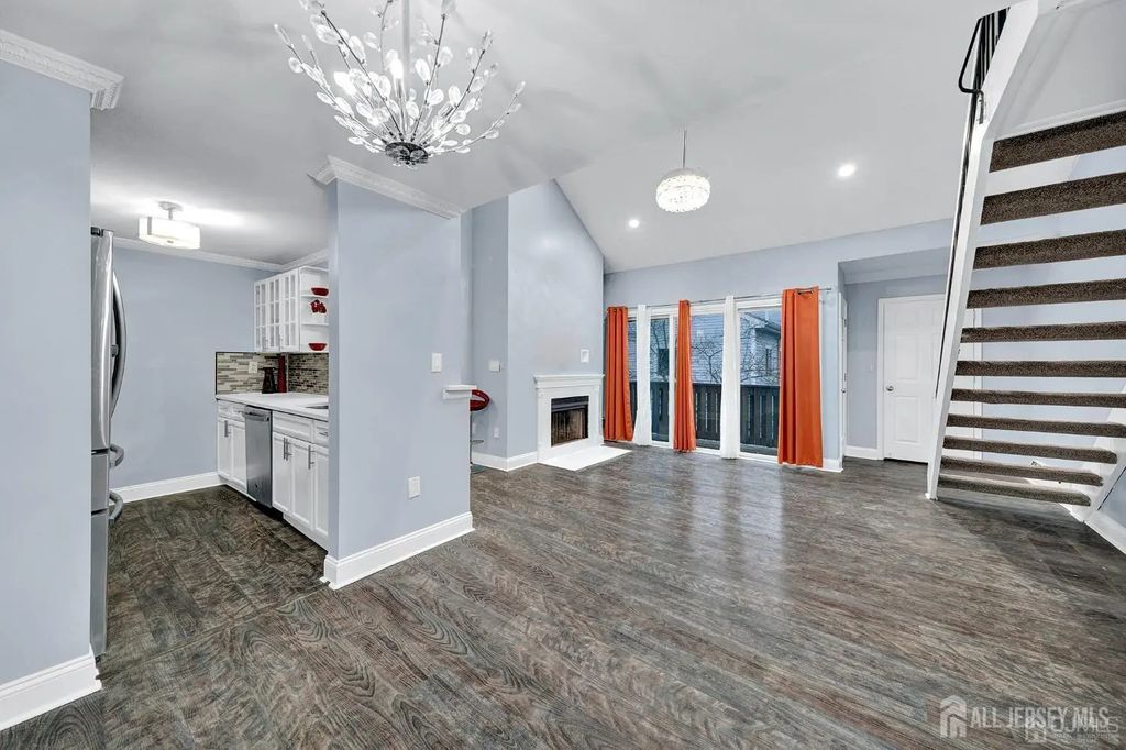 914 Aspen Drive, Plainsboro