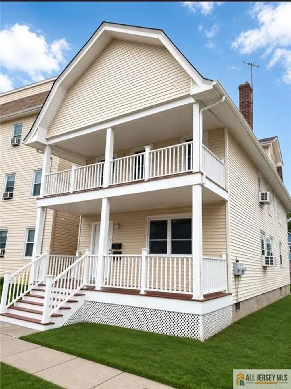 84 W Cherry Street, Rahway