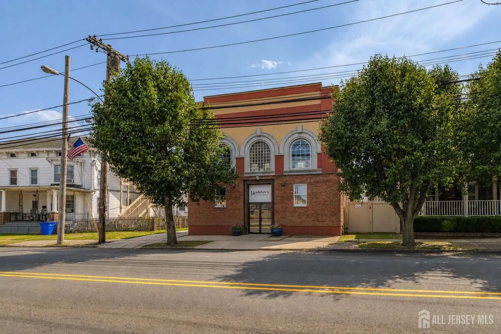44 N Main Street N 1, Milltown