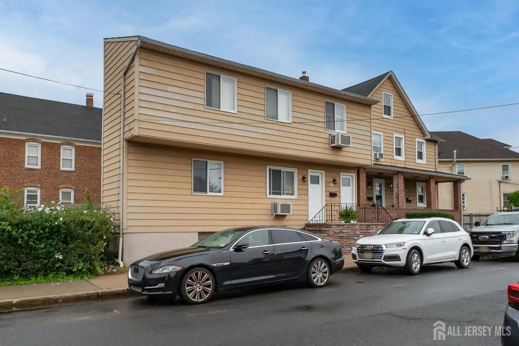 11-13-15 Mageira Street, South River