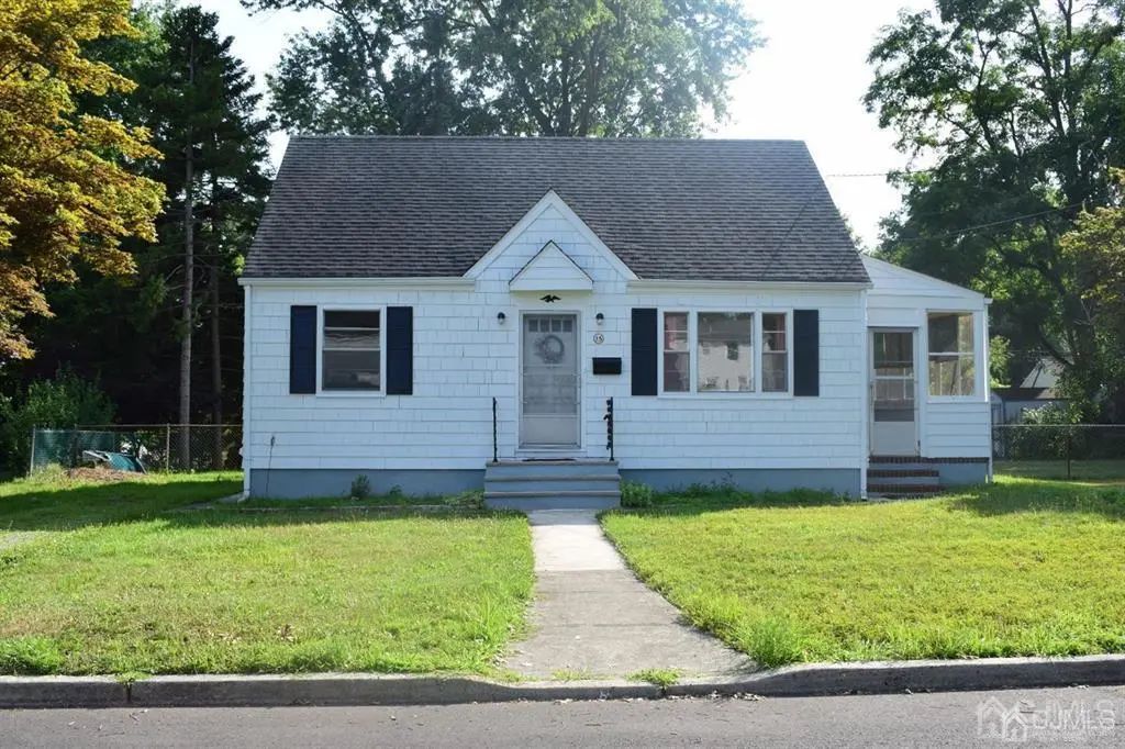 15 Cleveland Avenue, East Brunswick