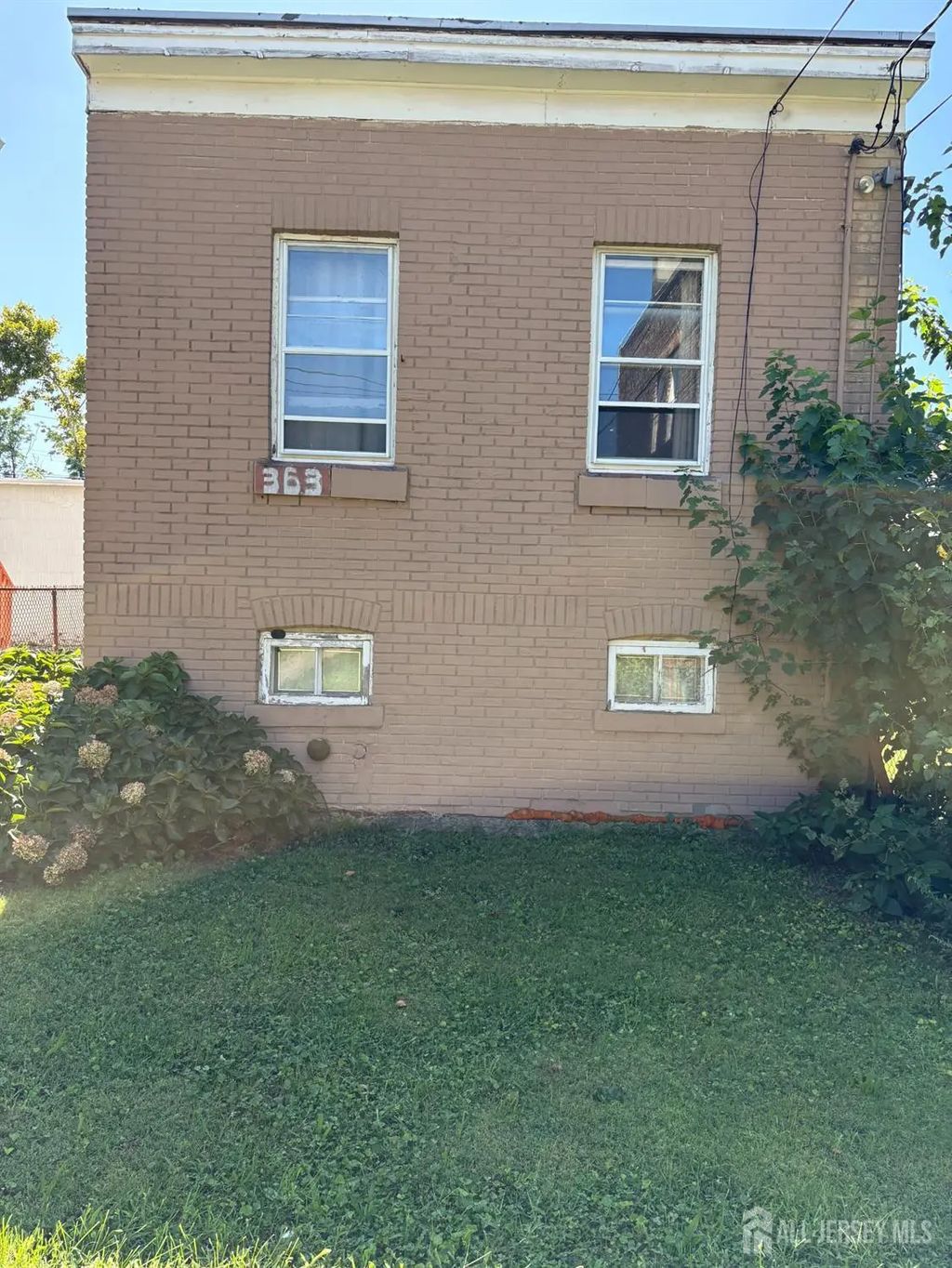 363 Garretson Avenue, Perth Amboy