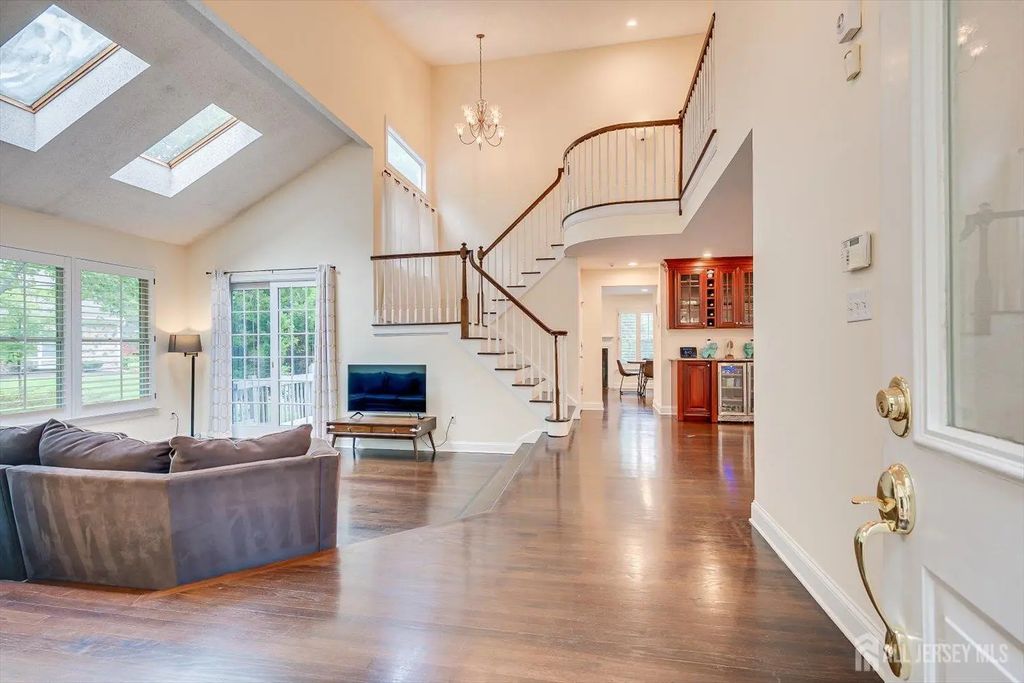 1 Mimosa Court, South Brunswick