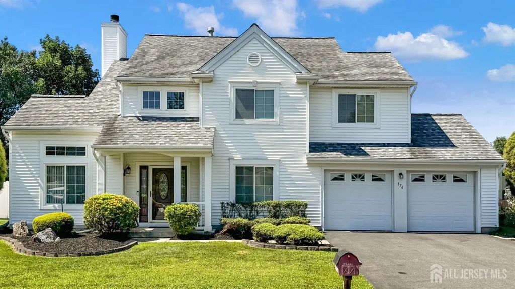 174 Buttonwood Drive, Piscataway