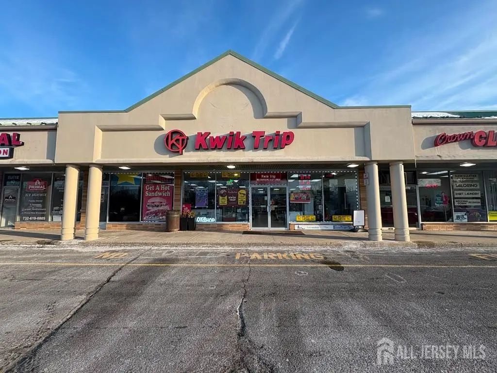900 Easton Avenue, Franklin Twsp