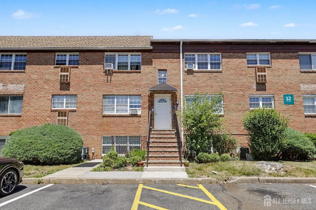 288 College Drive, Edison