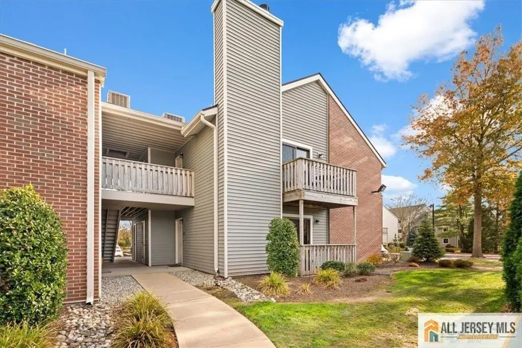 1604 Ravens Crest Drive, Plainsboro