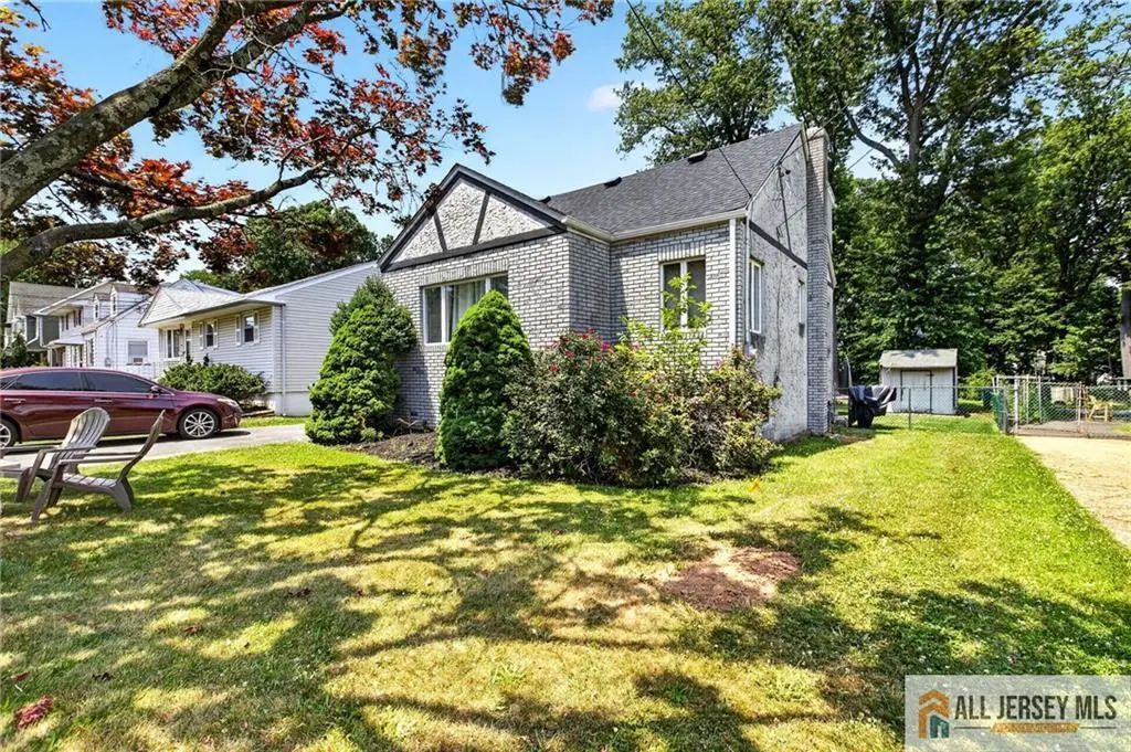 93 Gaywood Avenue, Colonia